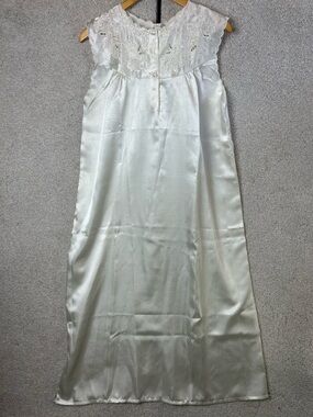Vintage HDLD Natural Selection White Satin Lace Nightgown Maxi XL